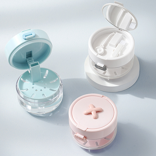 🦷 50% ZNIŻKI – OFERTA LIMITOWANA! Wielofunkcyjne etui na aparat retencyjny – chroni przed zniszczeniem i bakteriami. Kompaktowe, łatwe do czyszczenia i idealne do podróży. Im więcej kupisz, tym więcej zaoszczędzisz! ✨🧼